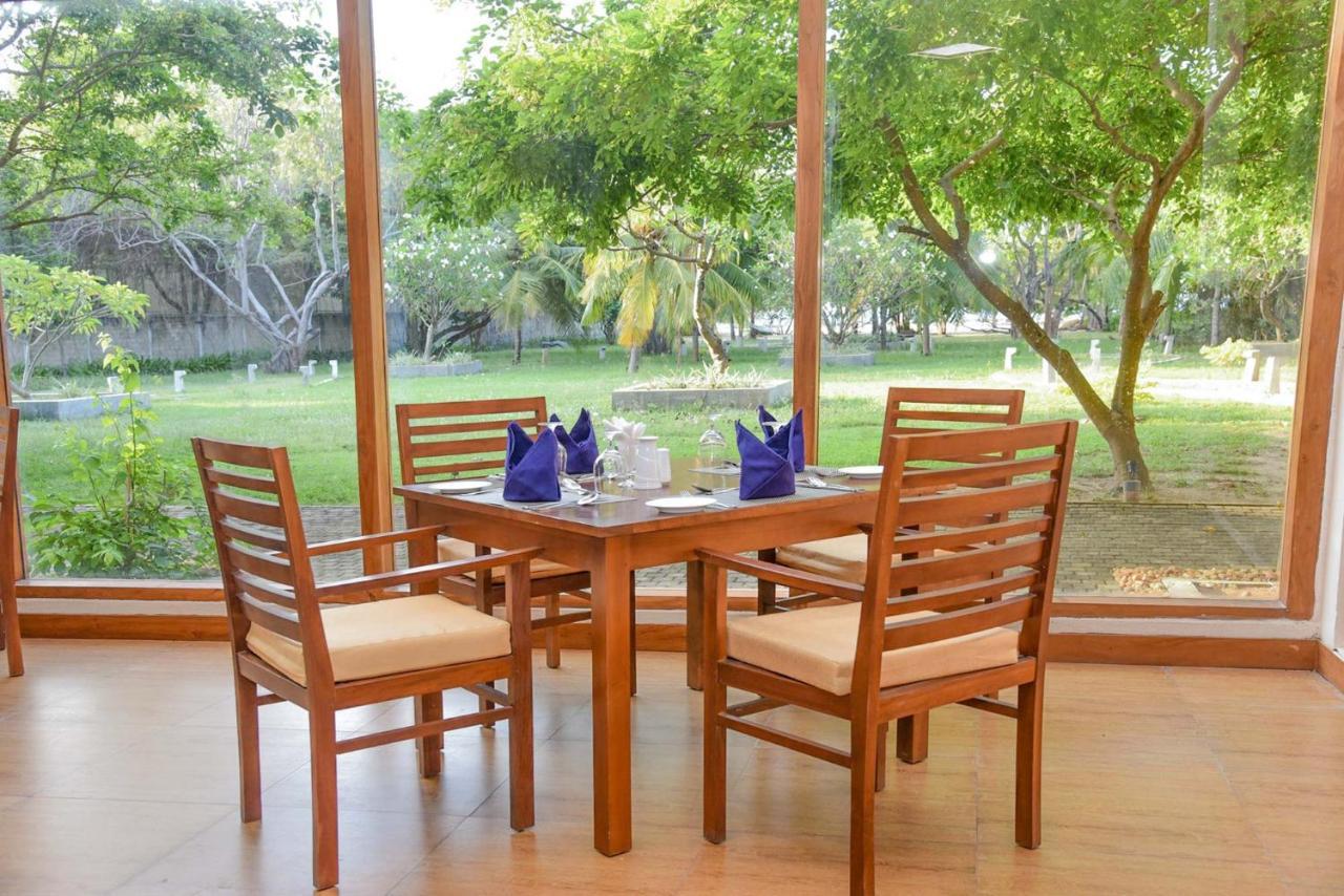 Breeze Pasikudah Hotel Passikudah Kültér fotó